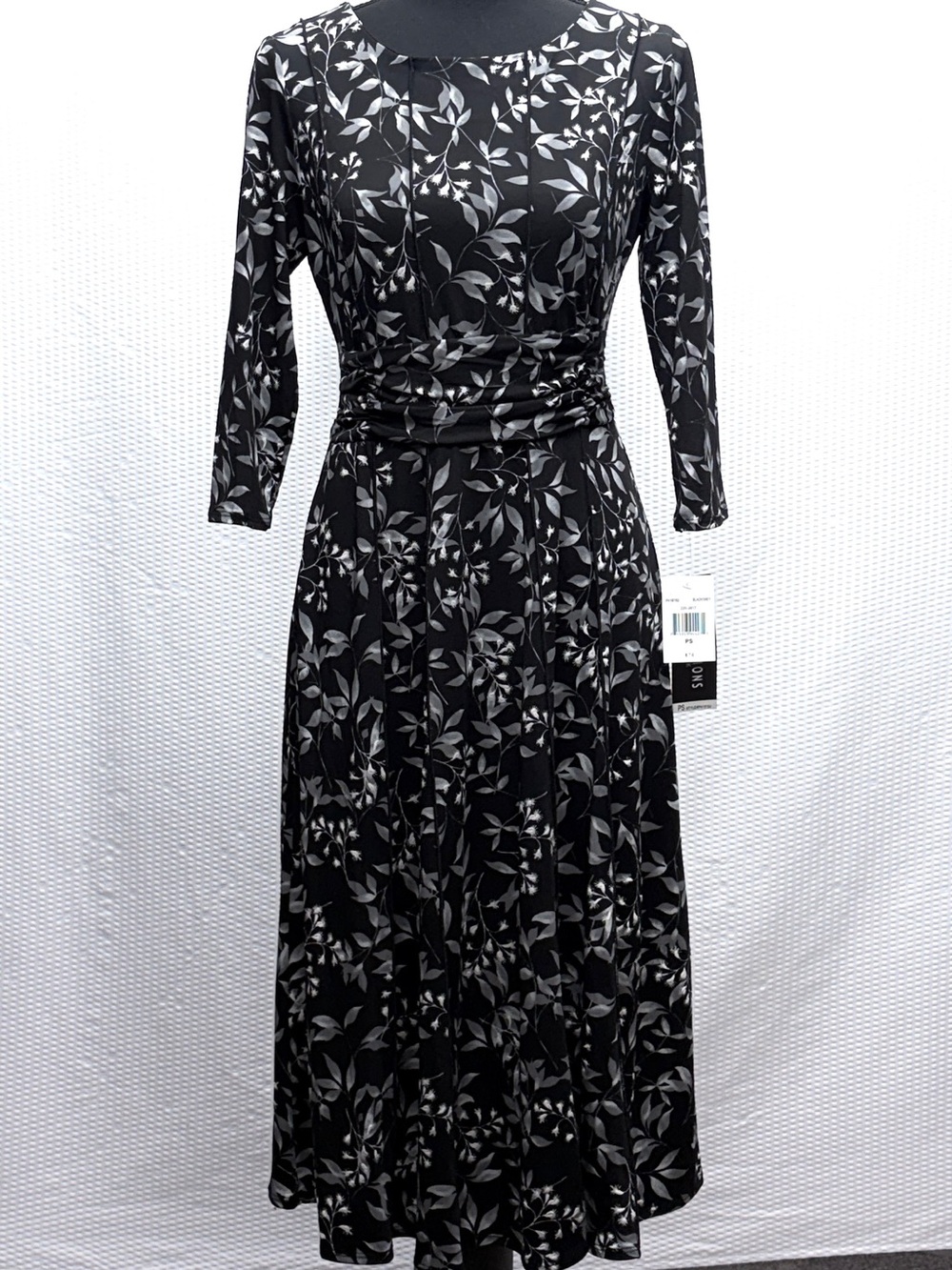 Perceptions Floral Midi Dress Petite Small Black Gray 3/4 Sleeve Fall NWT